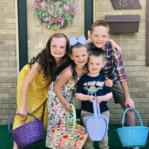 Meet your Posher, Kim